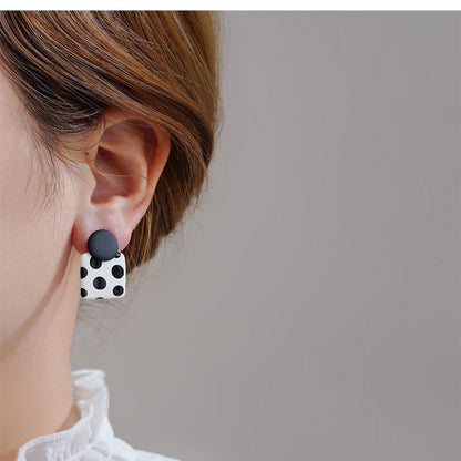 Käsintehty vintage Korvarengas