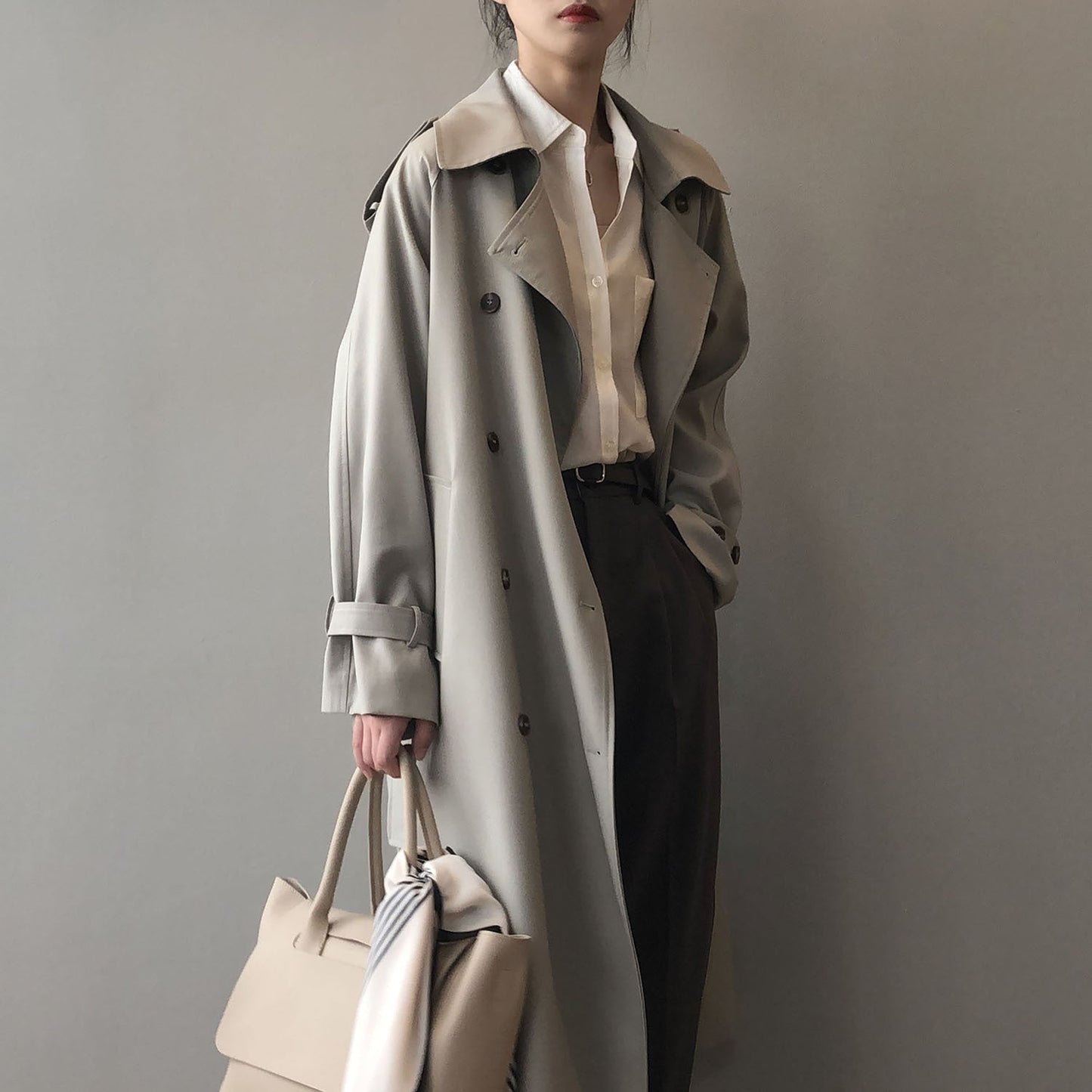 Effortlessly Elegant Coat with a Timeless Design