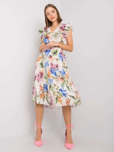 Classic Vintage Dress with a Flattering Fit