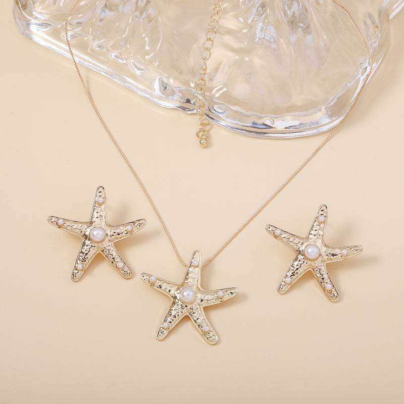 Romanttinen Helmi Kaulakoru erityisiin hetkiin