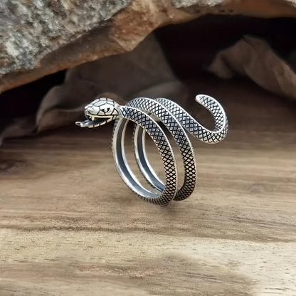 Romanttinen Sormus erityisiin hetkiin