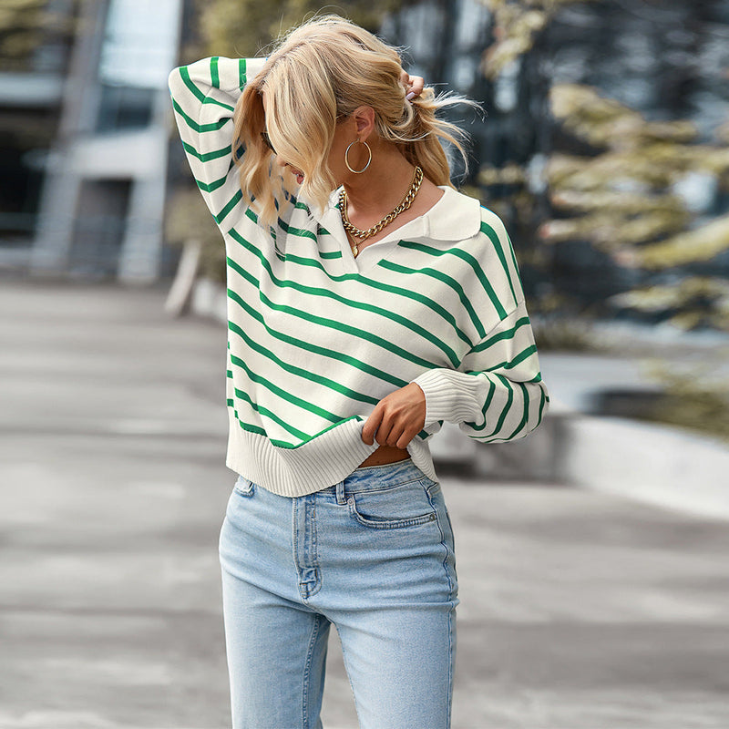 Effortlessly Elegant Sweater with a Timeless Design