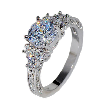 Upea Sormus päivittäiseen käyttöön