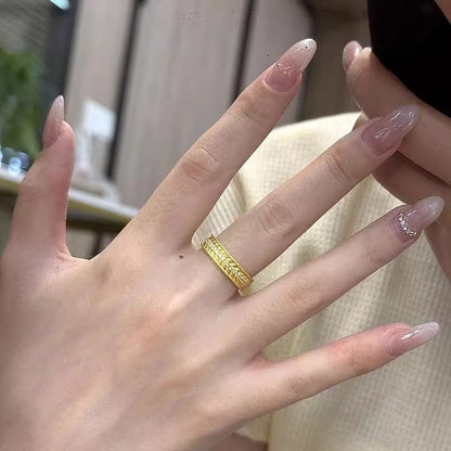 Romanttinen Sormus erityisiin hetkiin