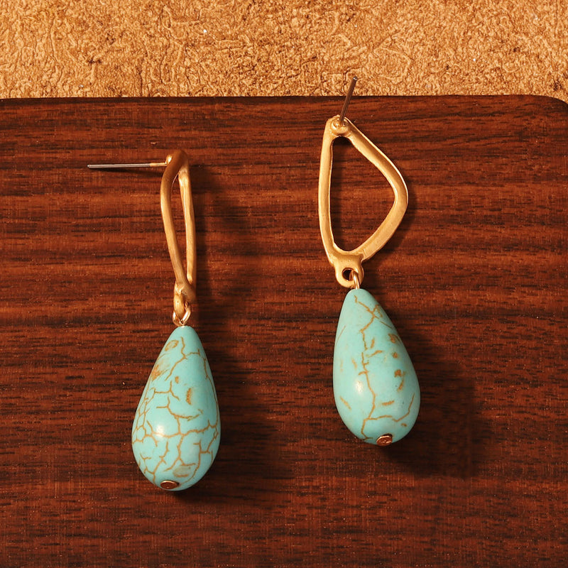 Klassinen Korvarengas ajattomalla viehätyksellä