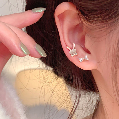 Kaunis Korvarengas ainutlaatuisella tyylillä