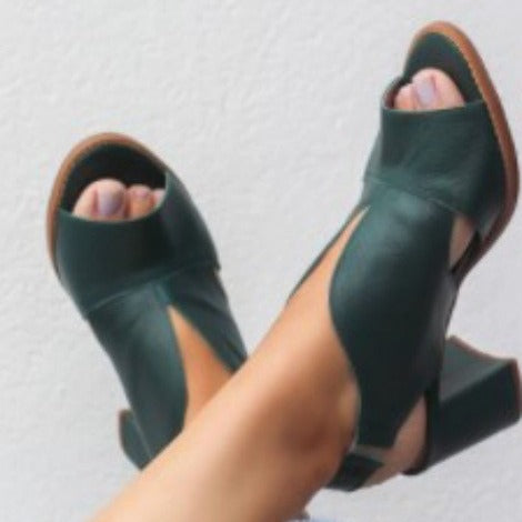 Klassiset Ortopediset Sandaalit Ajattomalla Tyylillä