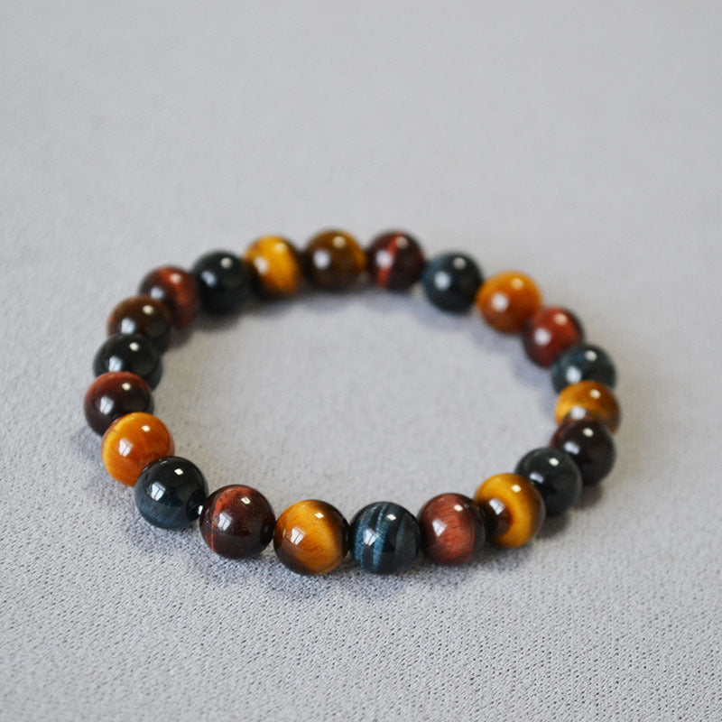 Klassinen Rannekoru ajattomalla viehätyksellä