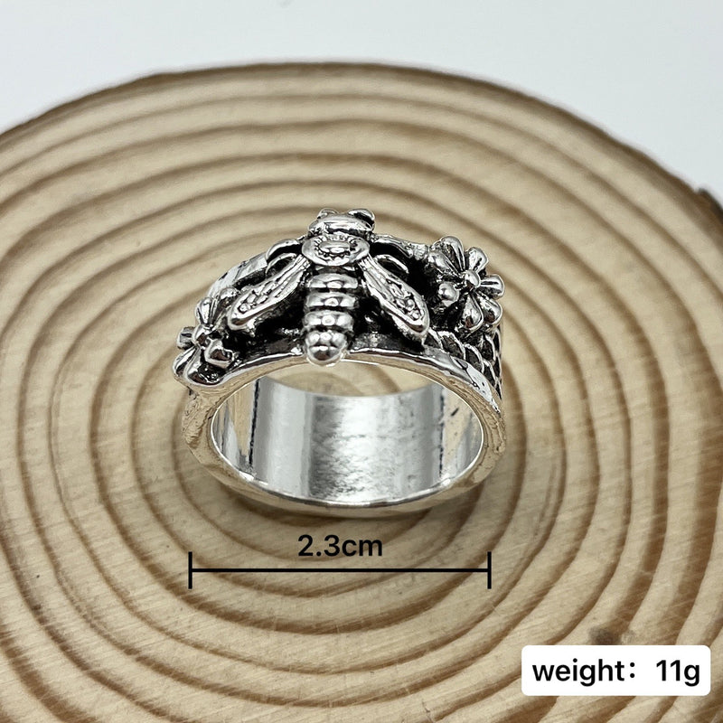 Herkkä käsityö Sormus