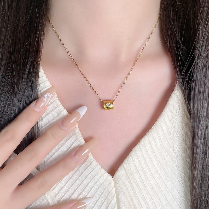 Elegantti Koru jokaiseen tilaisuuteen