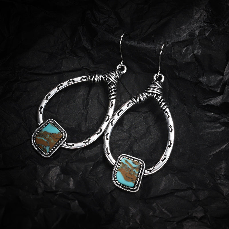 Hurmaava Korvarengas jokaiseen tilaisuuteen