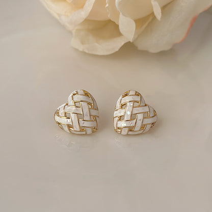 Herkkä käsityö Korvarengas