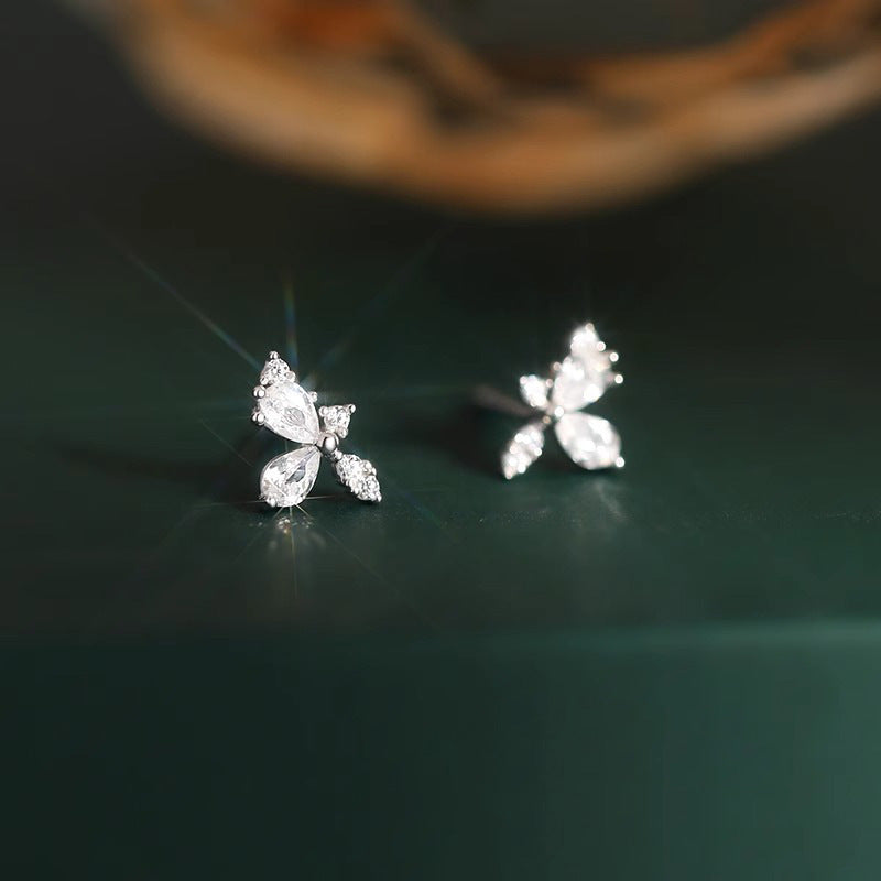 Hurmaava Korvarengas jokaiseen tilaisuuteen