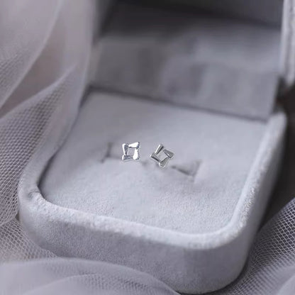 Herkkä käsityö Korvarengas