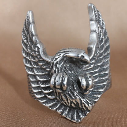 Romanttinen Sormus erityisiin hetkiin