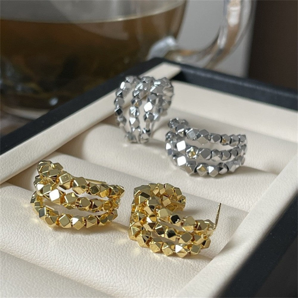 Herkkä käsityö Korvarengas