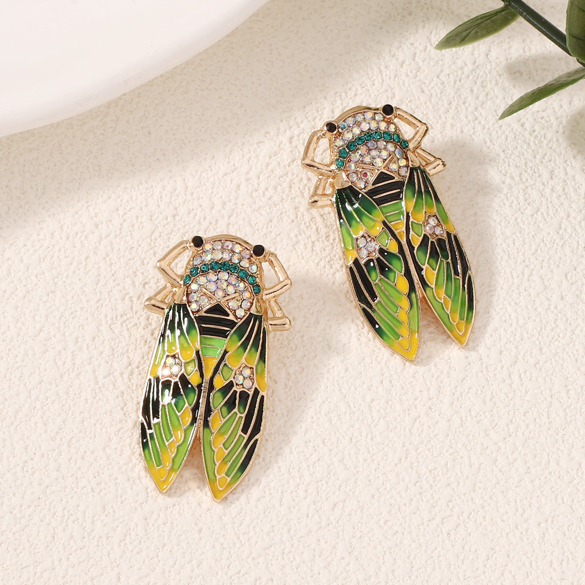 Hurmaava Korvarengas jokaiseen tilaisuuteen