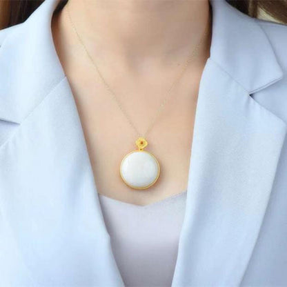 Upea Hopea Riipus päivittäiseen käyttöön