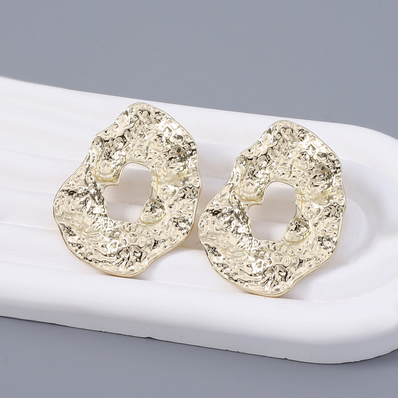 Hurmaava Korvarengas jokaiseen tilaisuuteen