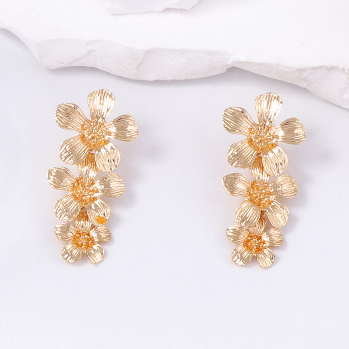 Hurmaava Korvarengas jokaiseen tilaisuuteen