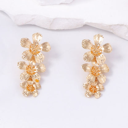 Hurmaava Korvarengas jokaiseen tilaisuuteen