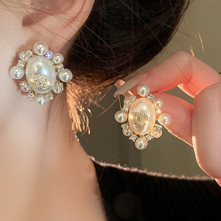 Upea Helmi Korvarengas päivittäiseen käyttöön