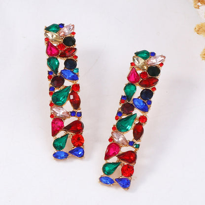 Hurmaava Korvarengas jokaiseen tilaisuuteen