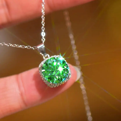 Herkkä käsityö Koru