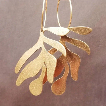 Romanttinen Kulta Sormus erityisiin hetkiin