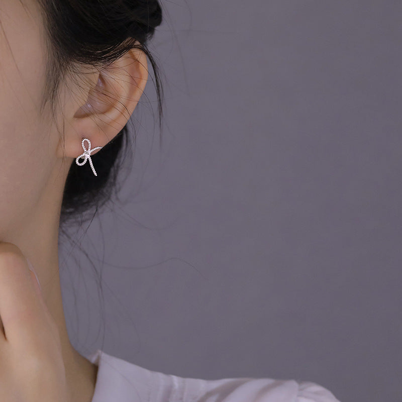 Käsintehty vintage Korvarengas