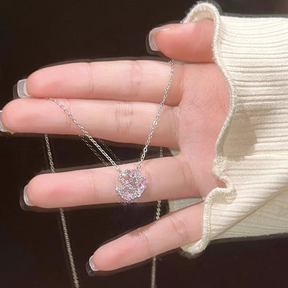 Hurmaava Kaulakoru jokaiseen tilaisuuteen