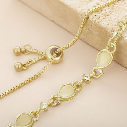 Elegantti Koru jokaiseen tilaisuuteen