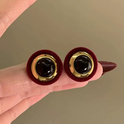 Elegantti Korvarengas jokaiseen tilaisuuteen