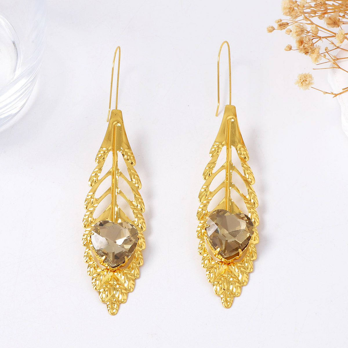 Elegantti Koru jokaiseen tilaisuuteen