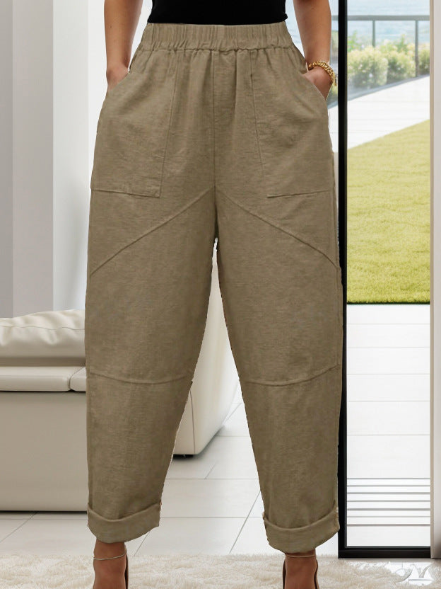 Elegantly Styled Trousers for Everyday Wear