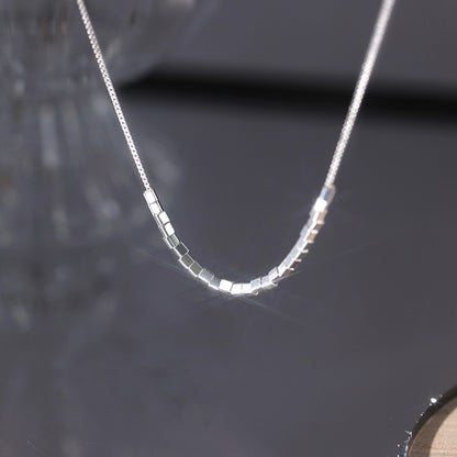 Herkkä käsityö Koru