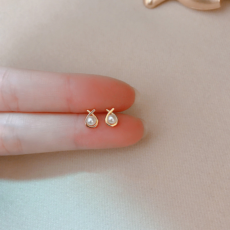 Käsintehty vintage Helmi Korvarengas