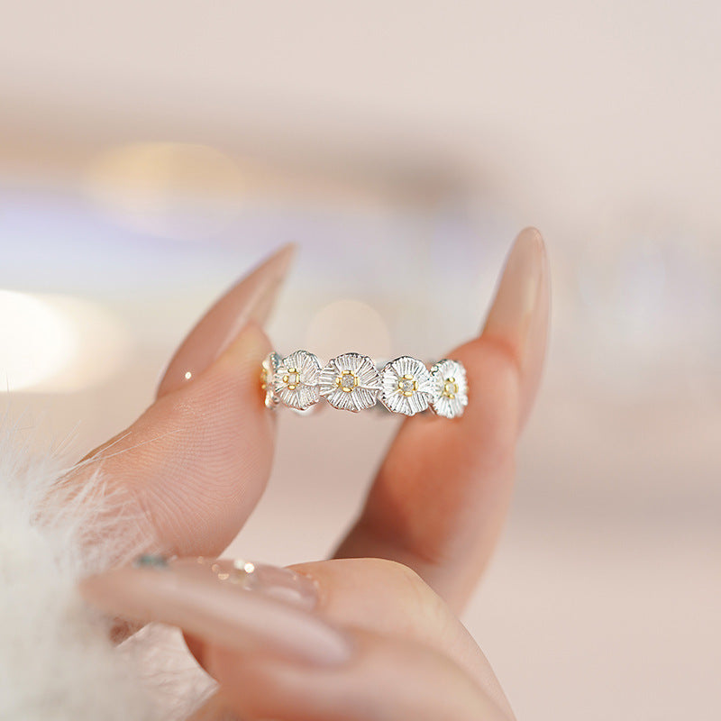 Hurmaava Koru jokaiseen tilaisuuteen