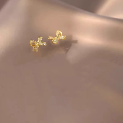 Klassinen Korvarengas ajattomalla viehätyksellä