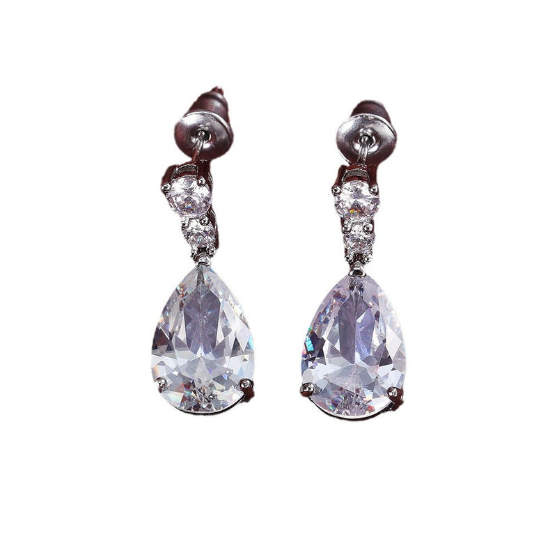 Romanttinen Korvarengas erityisiin hetkiin