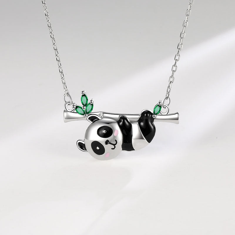 Käsintehty vintage Kaulakoru