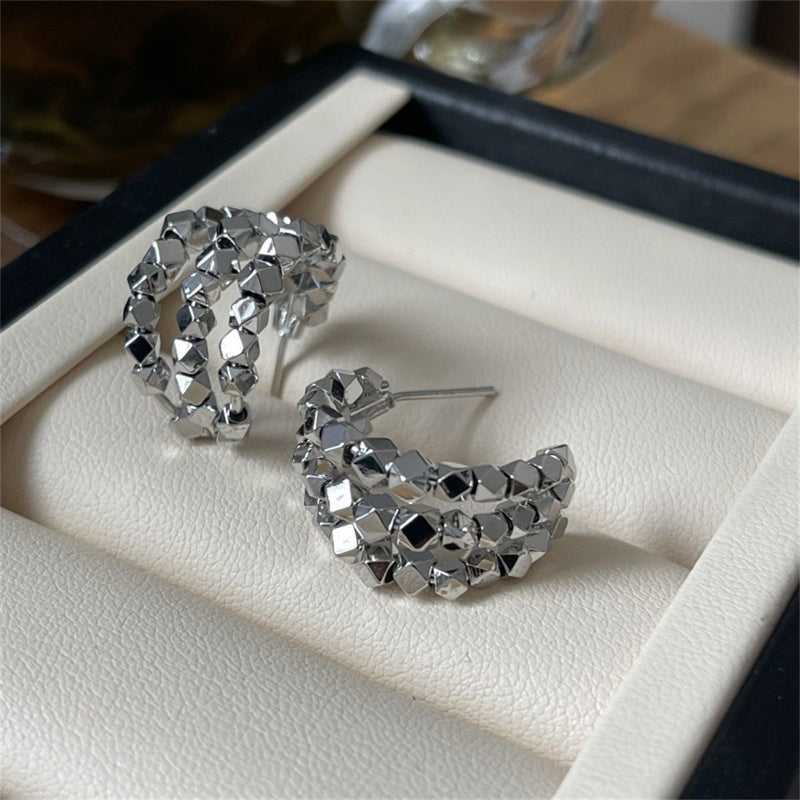 Herkkä käsityö Korvarengas