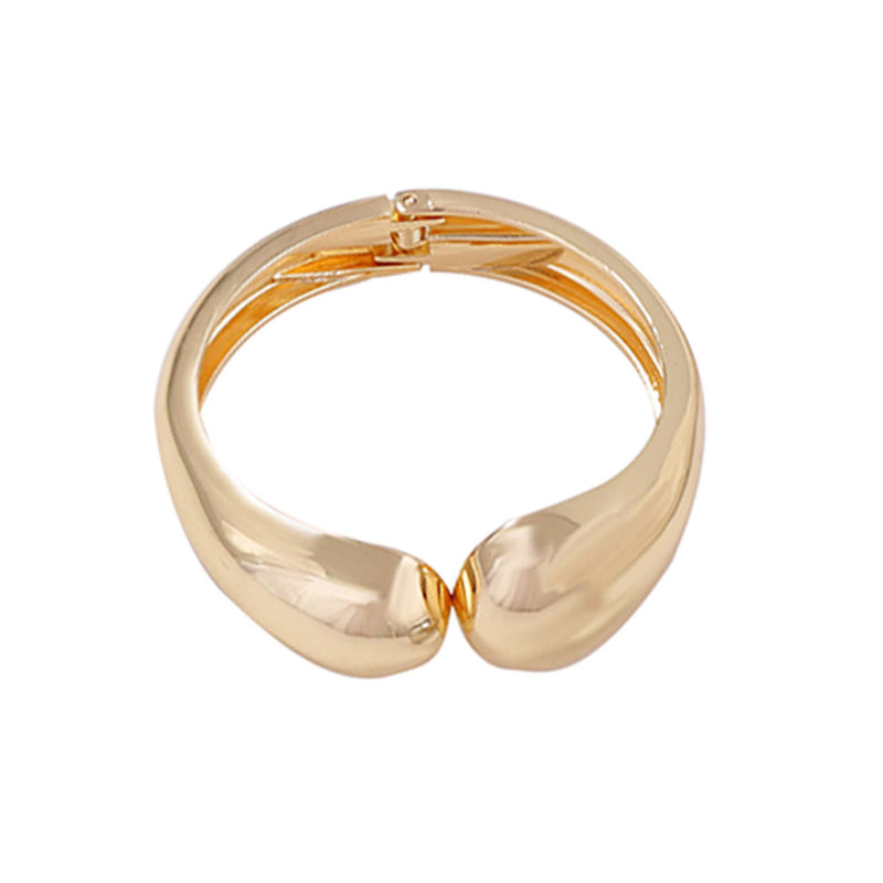 Klassinen Rannekoru ajattomalla viehätyksellä