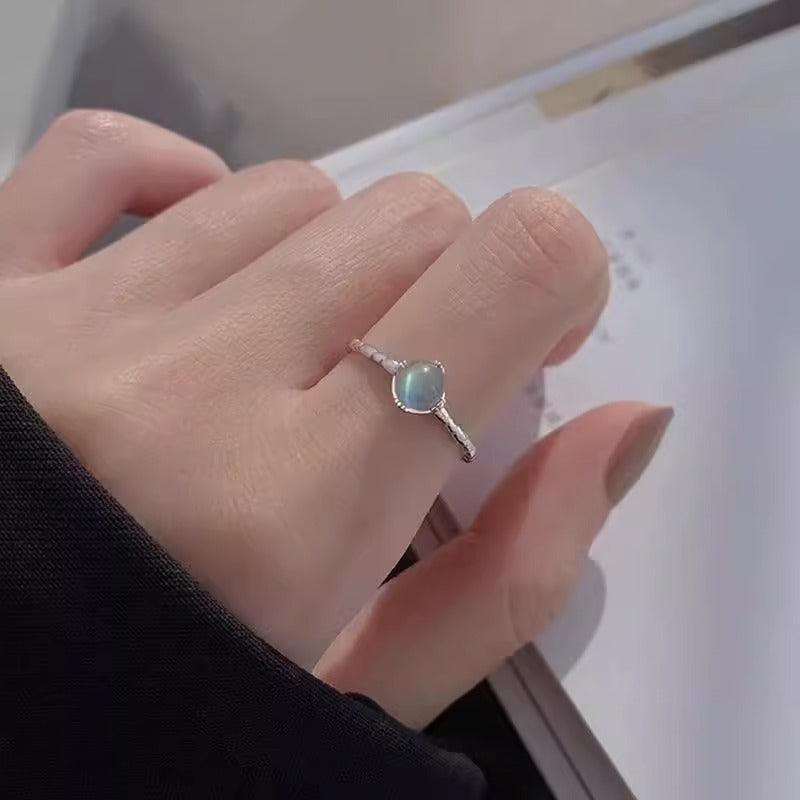 Hurmaava Sormus jokaiseen tilaisuuteen