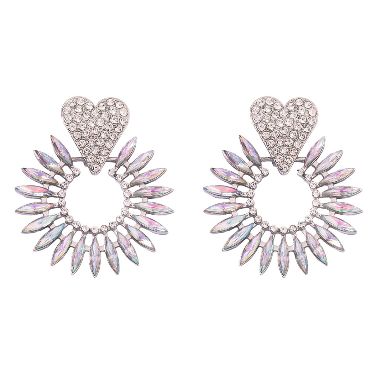 Hurmaava Korvarengas jokaiseen tilaisuuteen