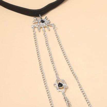 Klassinen Ketju ajattomalla viehätyksellä