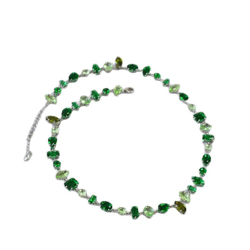 Upea Hopea Kaulakoru päivittäiseen käyttöön