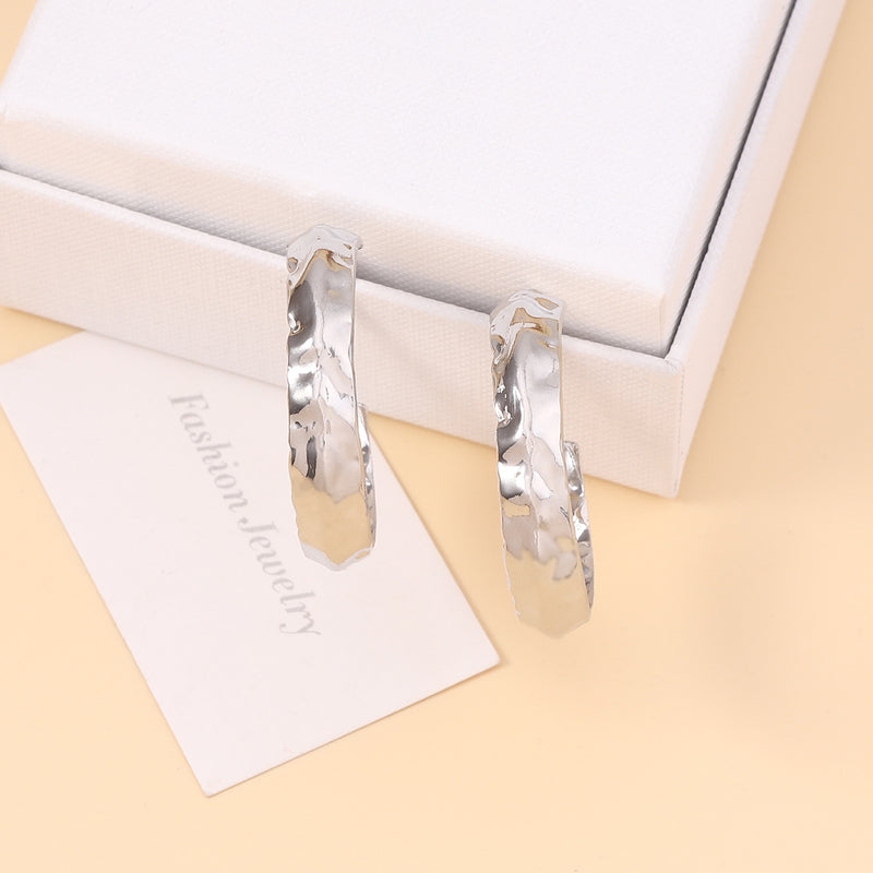 Elegantti Koru jokaiseen tilaisuuteen