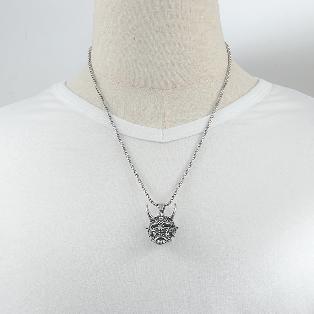 Käsintehty vintage Riipus