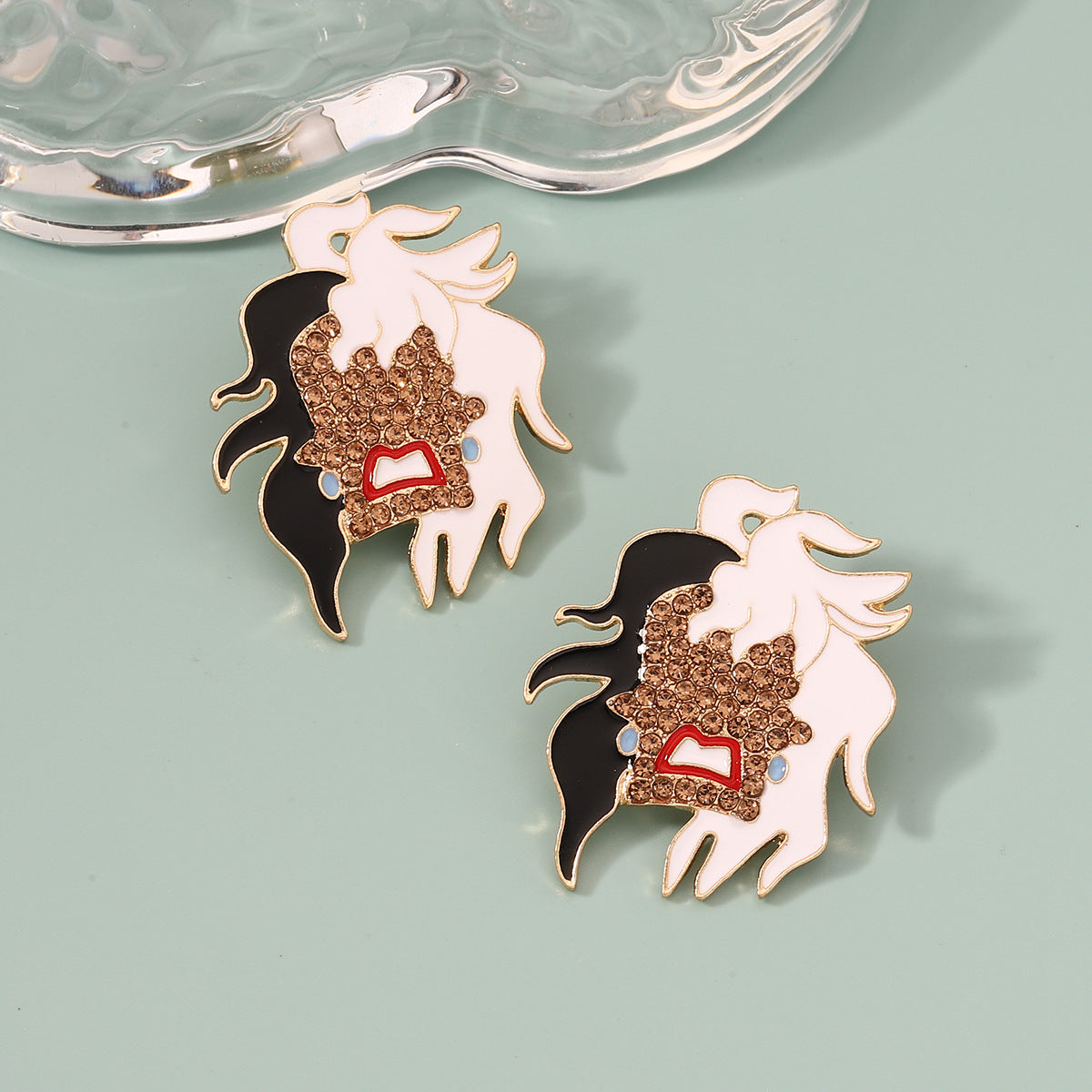 Käsintehty vintage Korvarengas